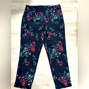 Van Heusen NWT Stretch Pull On Blue & Flowers Print  Cropped Ankle Pants 12